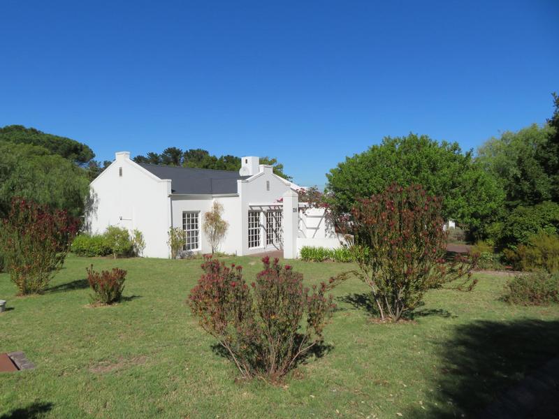 2 Bedroom Property for Sale in Zevenwacht Farm Village Western Cape